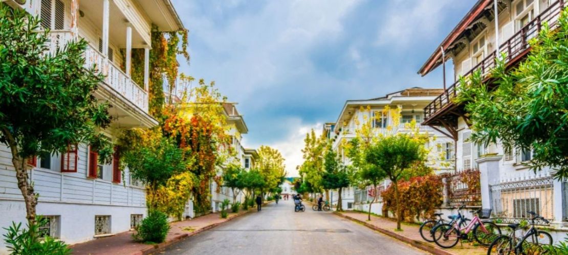 Prenses Adaları`na ürpertici bir geziye çıkıyoruz