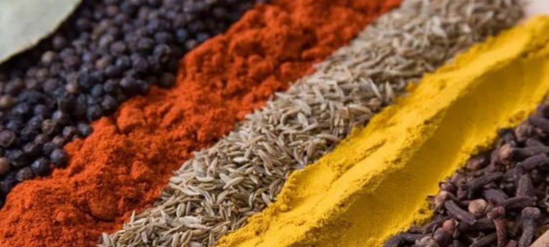 İstanbul`da Bir Gastronomik Yolculuk: Baharat`ın Tatlarını Ortaya Çıkarmak