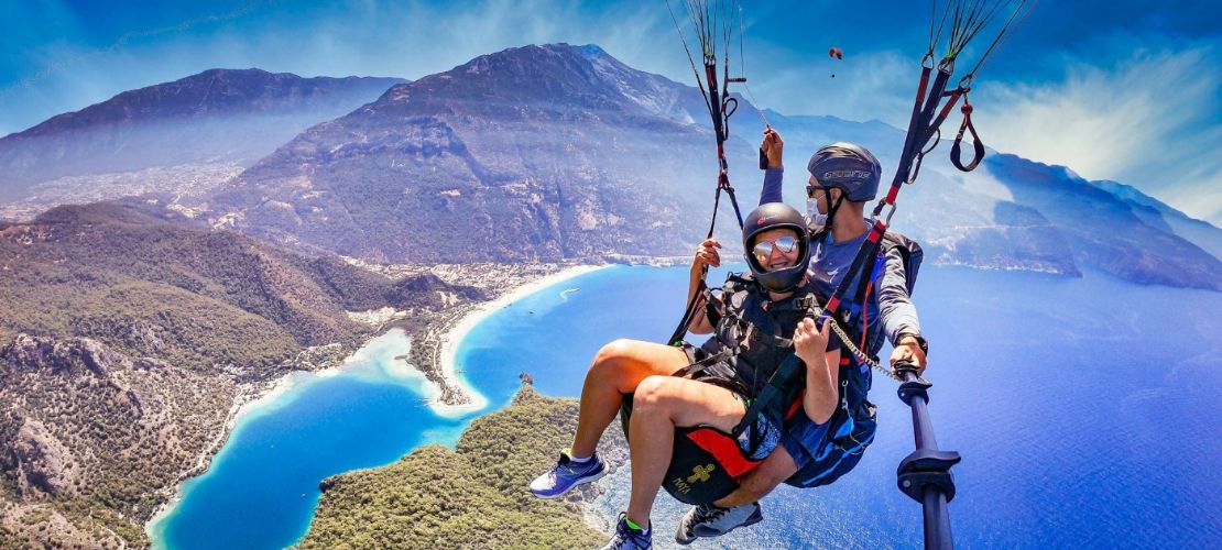 Can You Soar Like a Bird Over Istanbul? Discover the Thrills of Paragliding in istanbul 